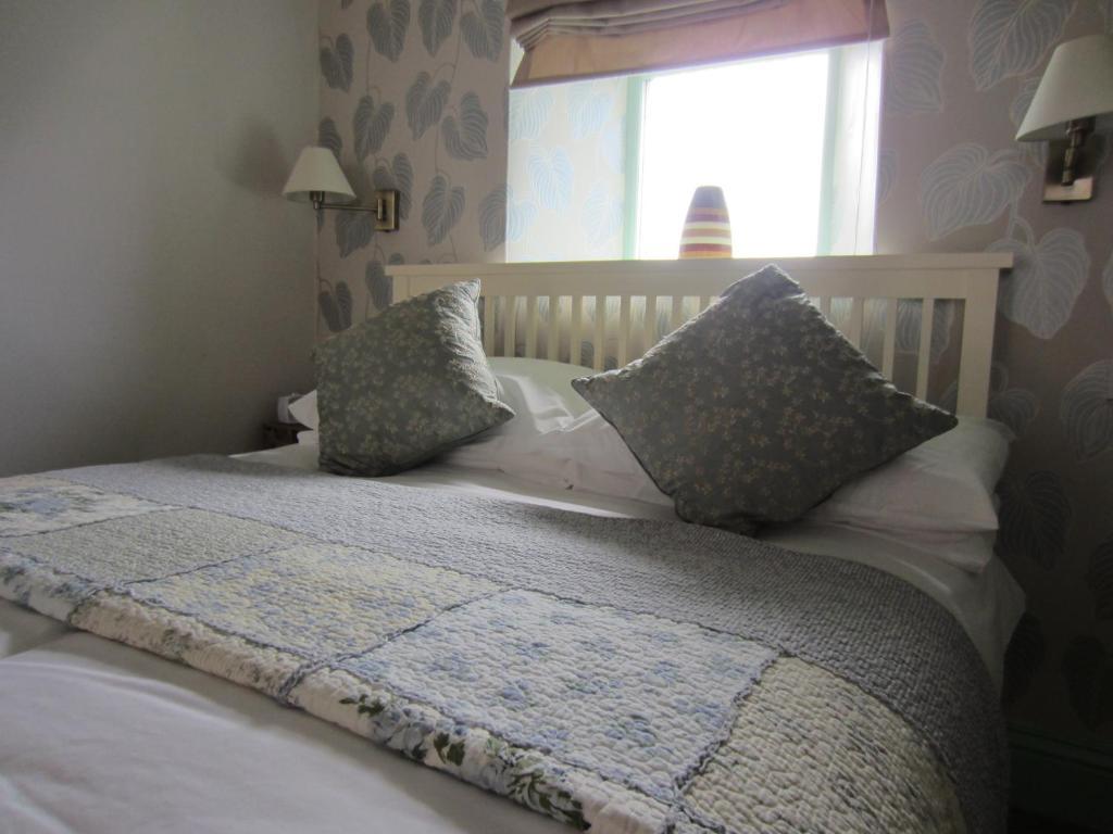 Bolton Arms Hotel Redmire Room photo